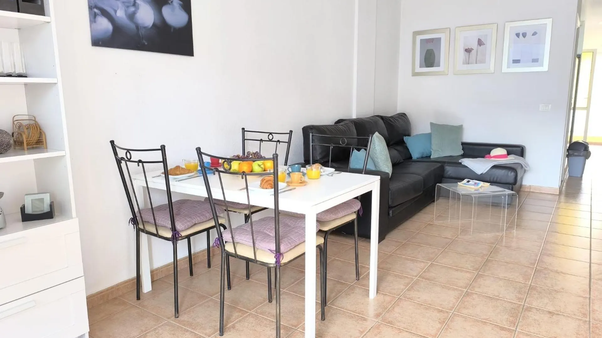 Oasis De Lia -Puerto Santiago Apartment Puerto de Santiago  Spain